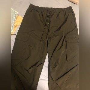 Men Flap Pocket Drawstring Waist Cargo Pants